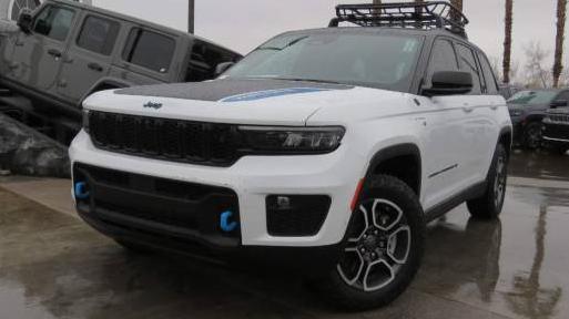 JEEP GRAND CHEROKEE 2023 1C4RJYC60P8807472 image